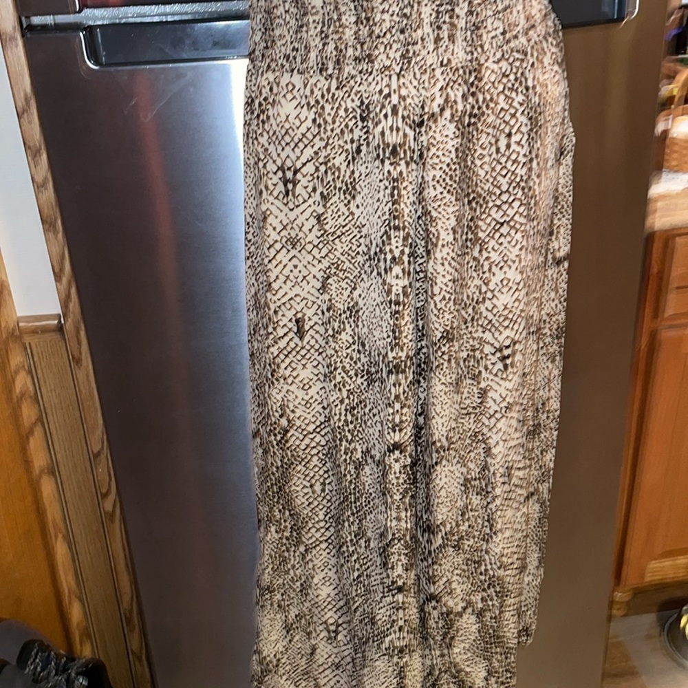 Snake Pantsuit 🤎🐍 - Picture 13 of 15